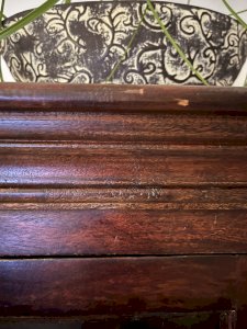 Upea massiivipuukaappi